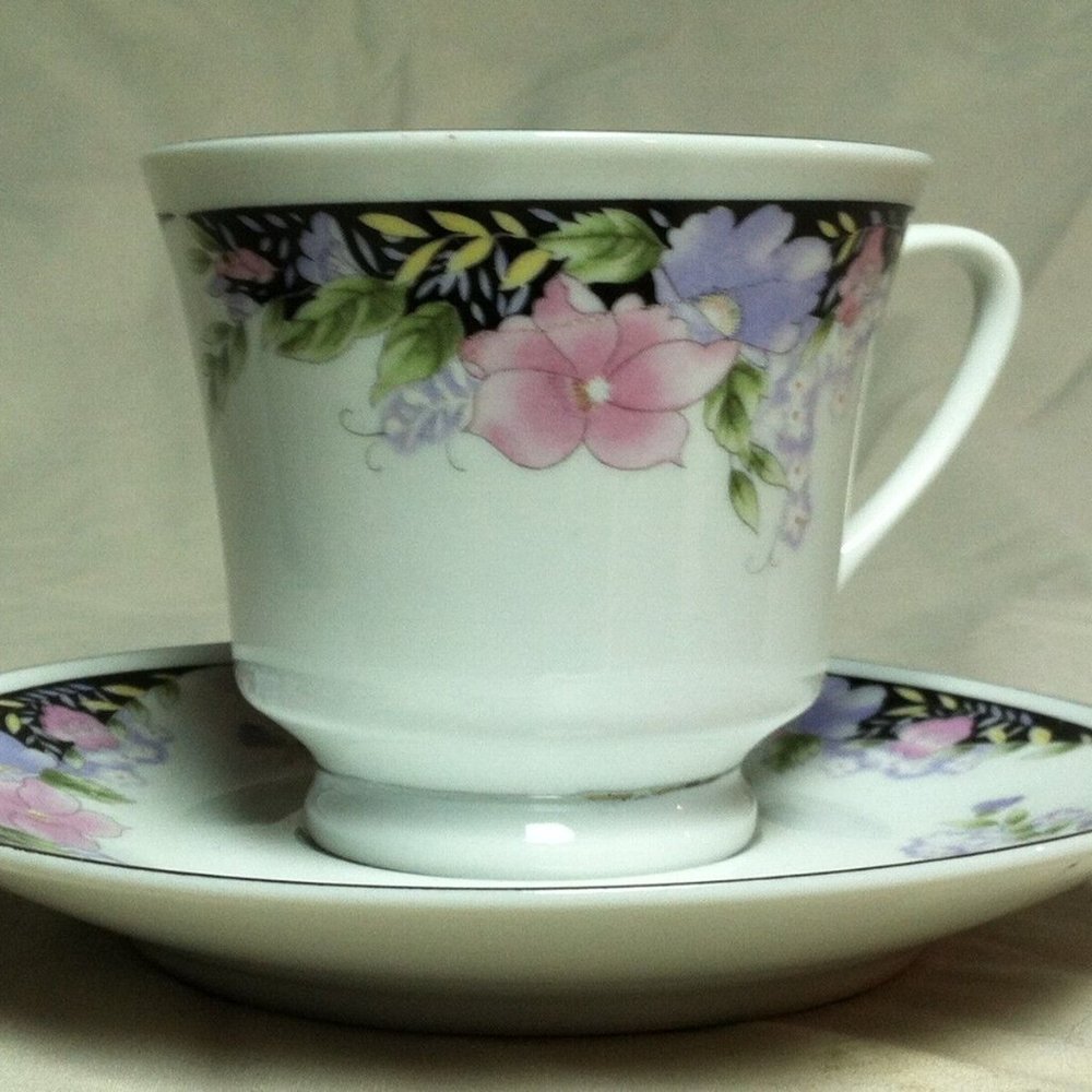 Vintage Chinese Porcelain Floral Pattern Tea Cup and Saucer